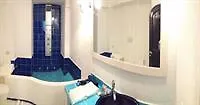 Otel The White And Blue 3*